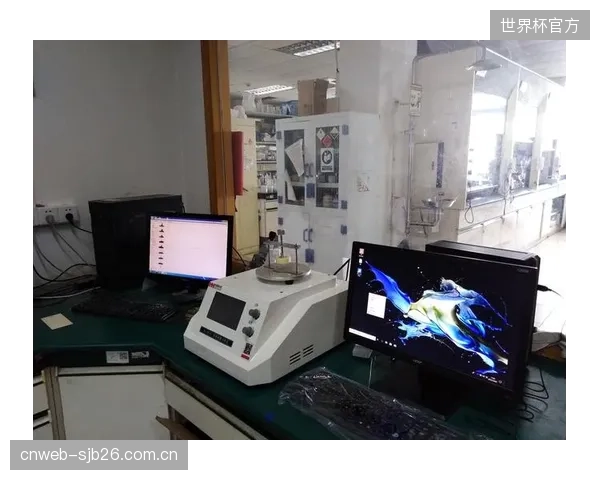 Salomon东莞基地引入AI分拣系统，有效应对了复合材料切割产生的废料回收难题